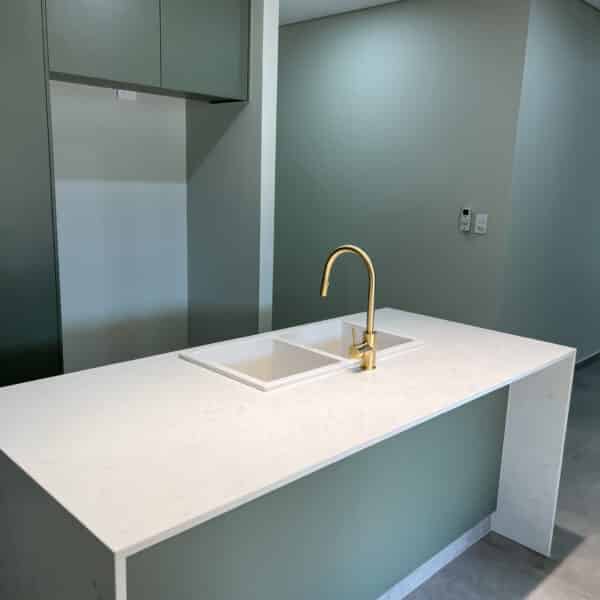 Modern Faucet — Cabinets inspiration in Coconut Grove, NT